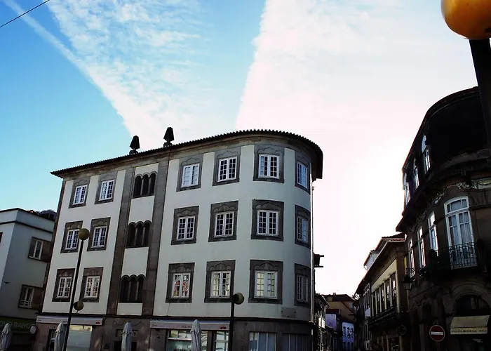 Avenida Central Viana - City And River Apartment